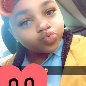 Meet your Posher, Lakisha